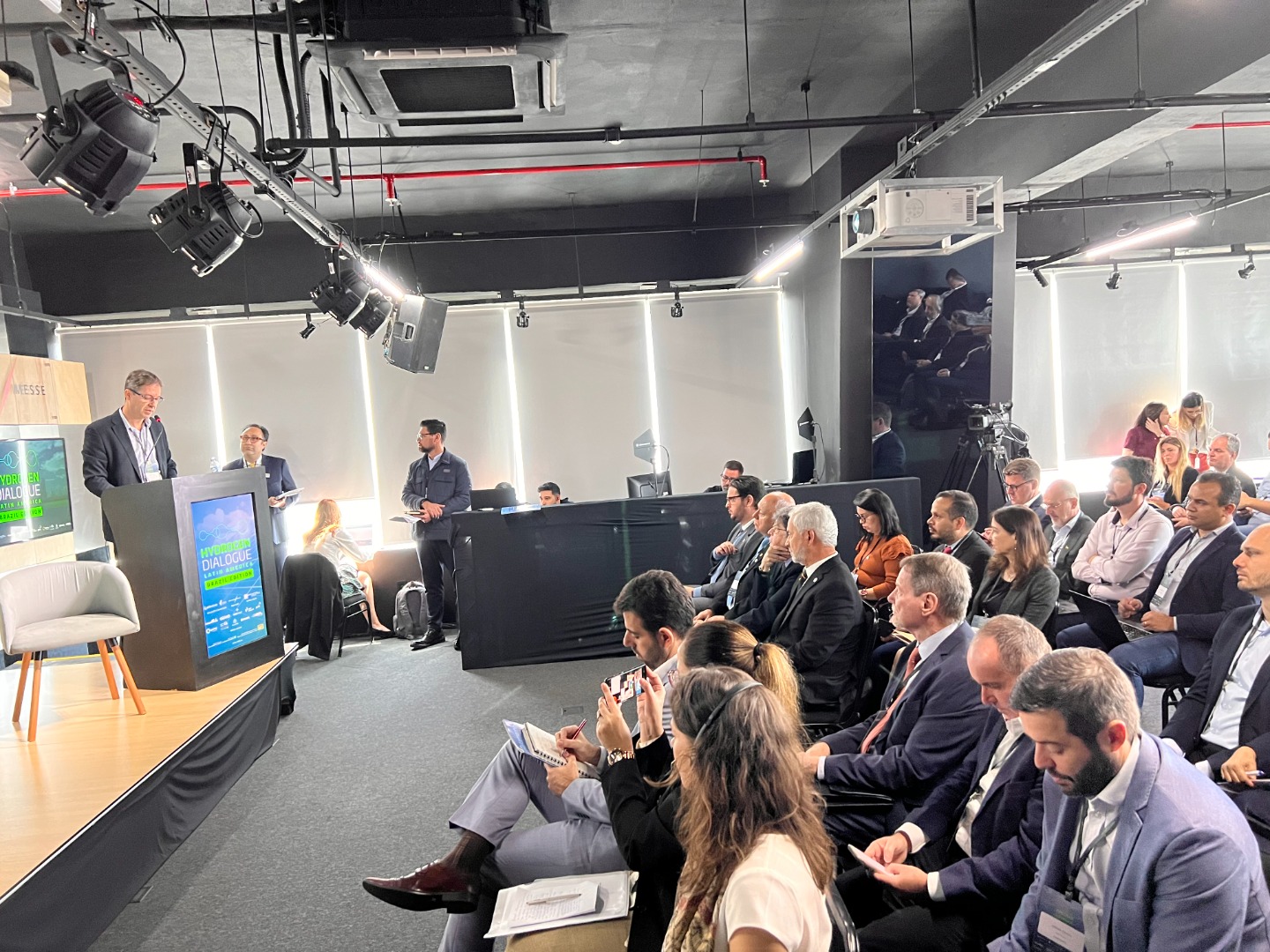 Participação no Hydrogen Dialogue Latam: Brazil Edition (09/11/2022)