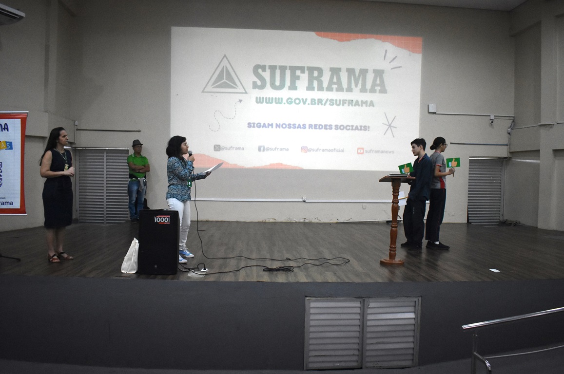 Ceti Elisa Bessa Freire