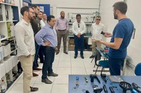 Empresa que prioriza a alta tecnologia na fabricação de produtos como secadores de cabelo recebe a visita da Suframa