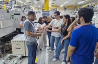 Estudantes dos cursos de Administração e Direito conhecem processos produtivos de injeção plástica e motocicletas no PIM