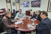 Fabricante do PIM de carregadores e baterias para telefones celulares apresenta demandas à Suframa