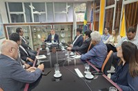 Futuro do setor de eletroeletrônicos é tema de reunião entre Suframa e Eletros