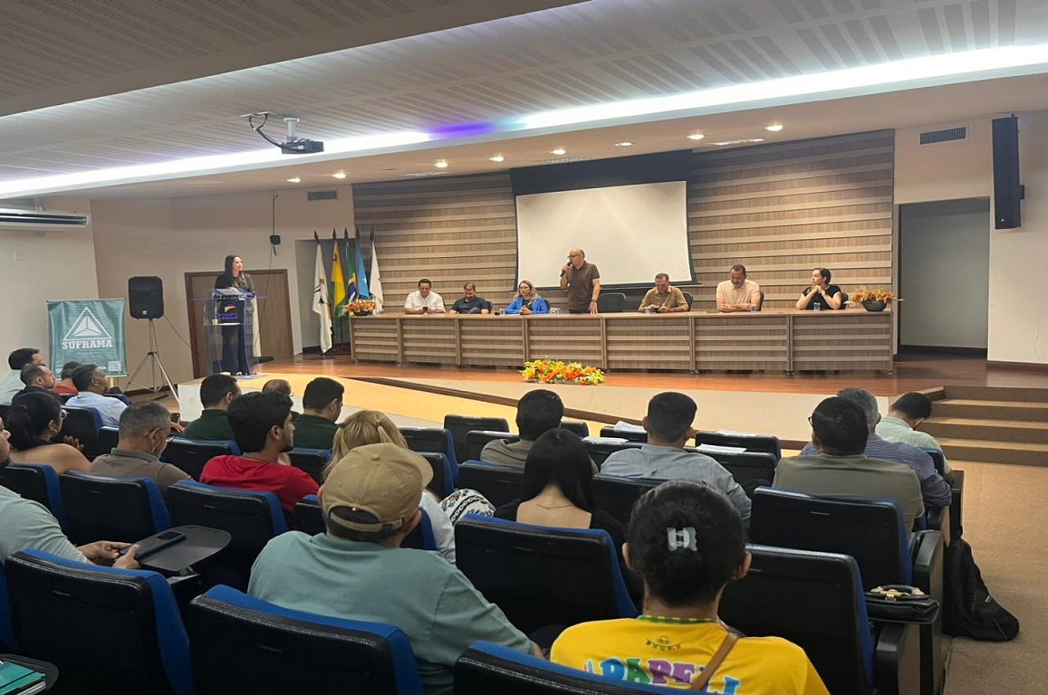 A cerimônia de abertura foi realizada no auditório do Serviço Nacional de Aprendizagem Comercial (Senac) reunindo representantes do poder público, setor produtivo, instituições de ensino e pesquisa, além de empreendedores da região.
