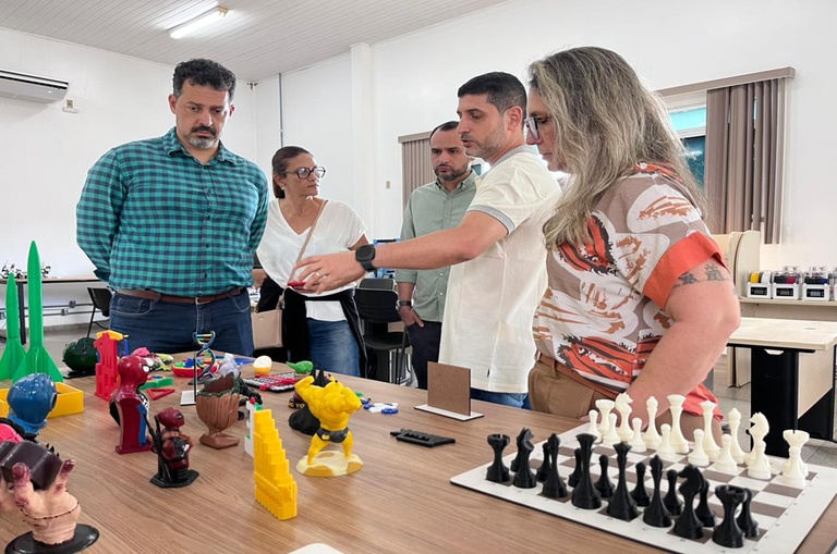 Jornada da Suframa em Cruzeiro do Sul inicia com visitas a instituições de ensino, pesquisa e indústria local