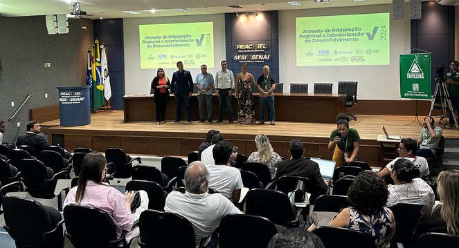 Palestrantes durante a Jornada do Acre