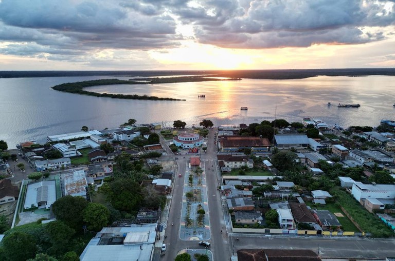 Além do açaí, outros produtos como o pau-rosa deverão fazer parte do processo de verticalização da cadeia produtiva para beneficiamento de matéria-prima em Maués  (Foto: Reinaldo Santos/Prefeitura de Maués) 