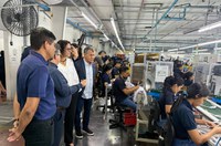 Ministra do MCTI conhece ações de PD&I da Zona Franca de Manaus e visita indústrias do PIM