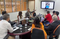 Ministério Público e UEA apresentam à Suframa projeto de assistente virtual baseado em Inteligência Artificial