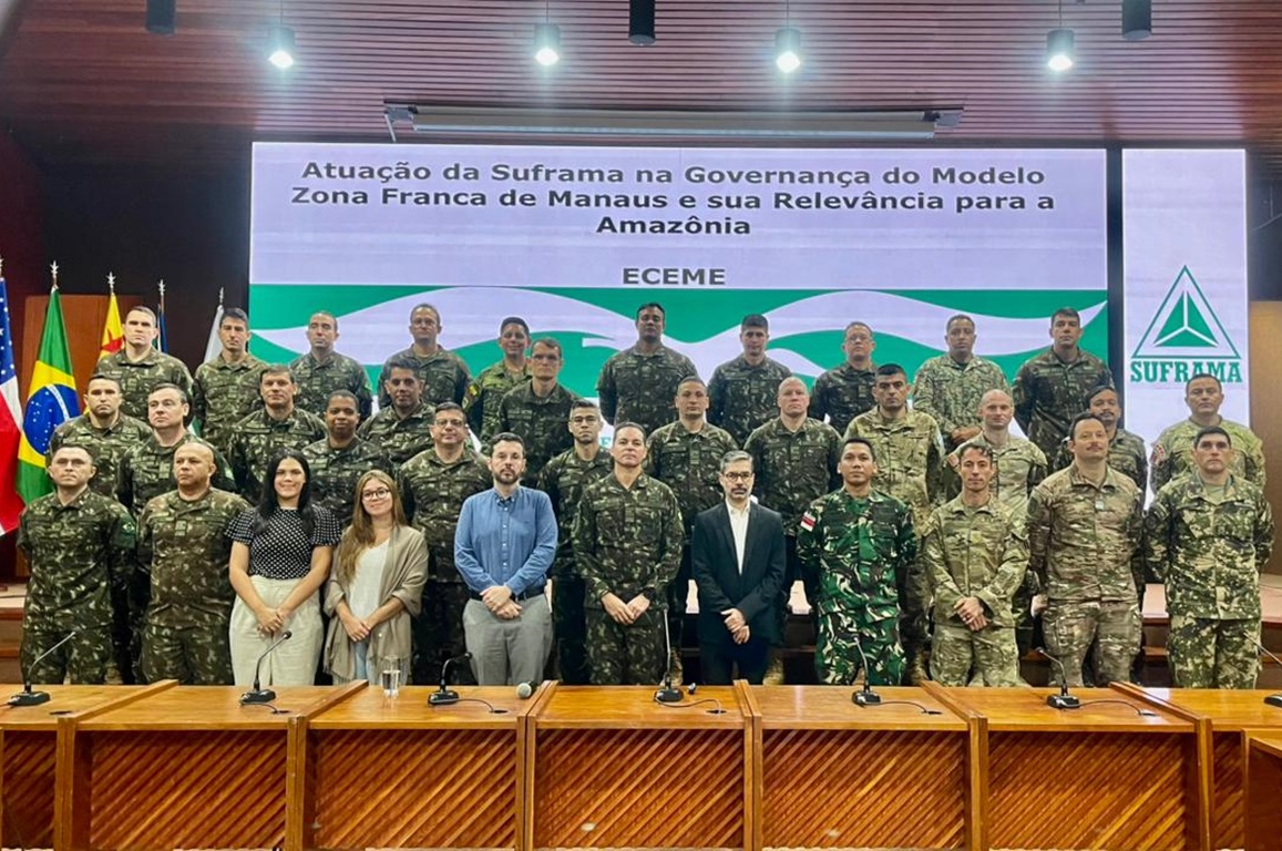 Encontro no auditório da Autarquia teve como principal objetivo apresentar aos oficiais o funcionamento estratégico, o histórico e os impactos socioeconômicos do modelo Zona Franca de Manaus (ZFM).