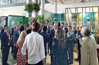 Personalidades prestigiam estande da Suframa na FesPIM