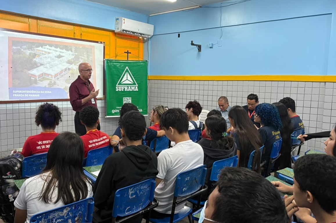 Atividade ocorrida na Escola Municipal Jorge de Resende Sobrinho, localizada na bairro Tancredo Neves, beneficiou 55 alunos de turmas do ensino fundamental.