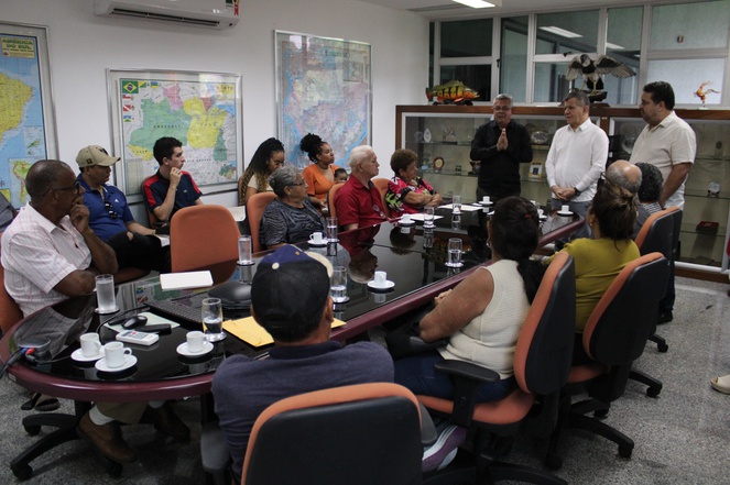 A entrega simbólica de georreferenciamento a pequenos agbricultores da área de expansão da Suframa