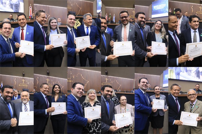 Foto mostra pessoas com certificados nas mãos