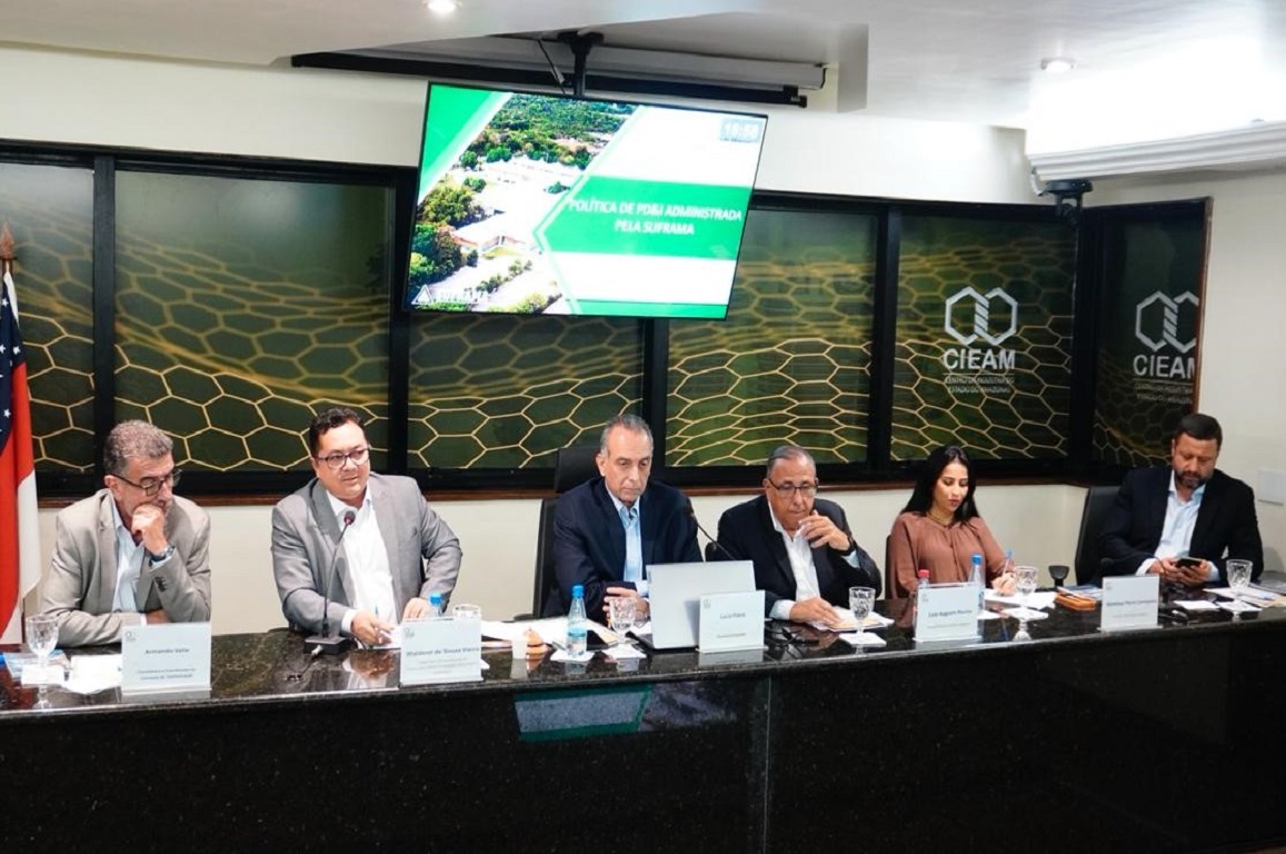 Os dados mais atualizados revelam que foram investidos R$ 1,4 bilhão, aportados por 53 indústrias, 410 projetos executados e 17 mil profissionais participantes e remunerados pela política de PD&I.