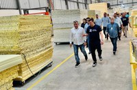 Suframa conhece plano de expansão da Rodrigues Colchões