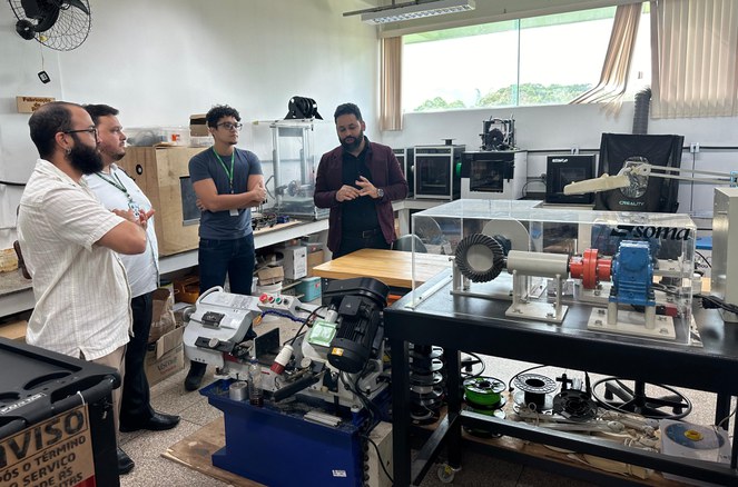 Equipe da Suframa em visita ao IFRO