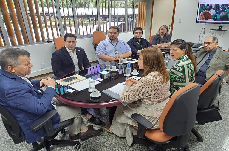 Suframa e Embaixada da República Dominicana discutem parcerias comerciais e Inovação em Manaus 