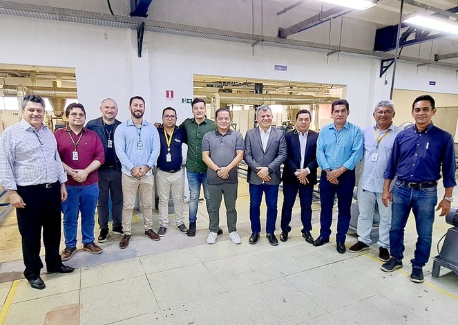 Suframa nas instalações da empresa Compol