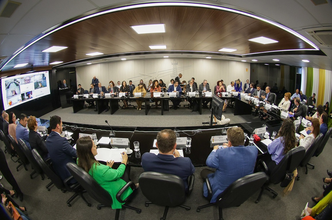 Realizada nesta quinta-feira (4), a edição de número 66 da Reunião Ordinária do CNT teve como um dos destaques da pauta, a comemoração pelo recorde de mais de 8 milhões de turistas internacionais registrados no País no ano de 2025.