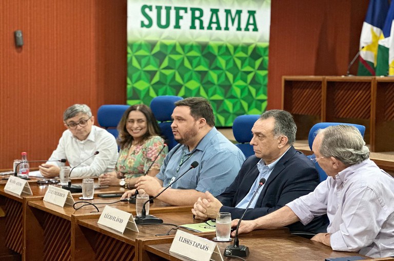 Suframa sedia encontro para apresentação de pesquisa sobre demandas profissionais no PIM