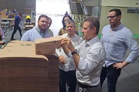 Suframa visita fábrica da Hevi Embalagens