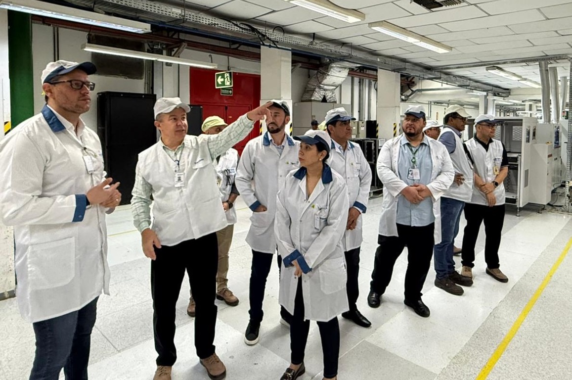 Durante a agenda na empresa, que atua no Brasil desde 1997 e mantém unidade no PIM desde 2004, a comitiva da Suframa pôde conhecer as operações e discutir temas como produção, logística, novos investimentos, relacionamento com a comunidade e indústria 4.0.