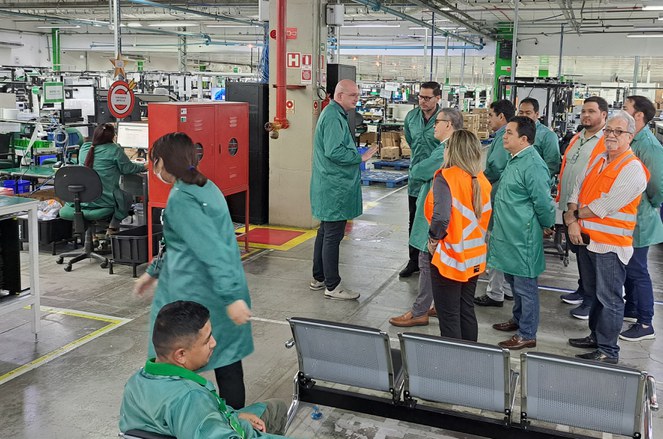 Equipe da Suframa em visita à Intelbras