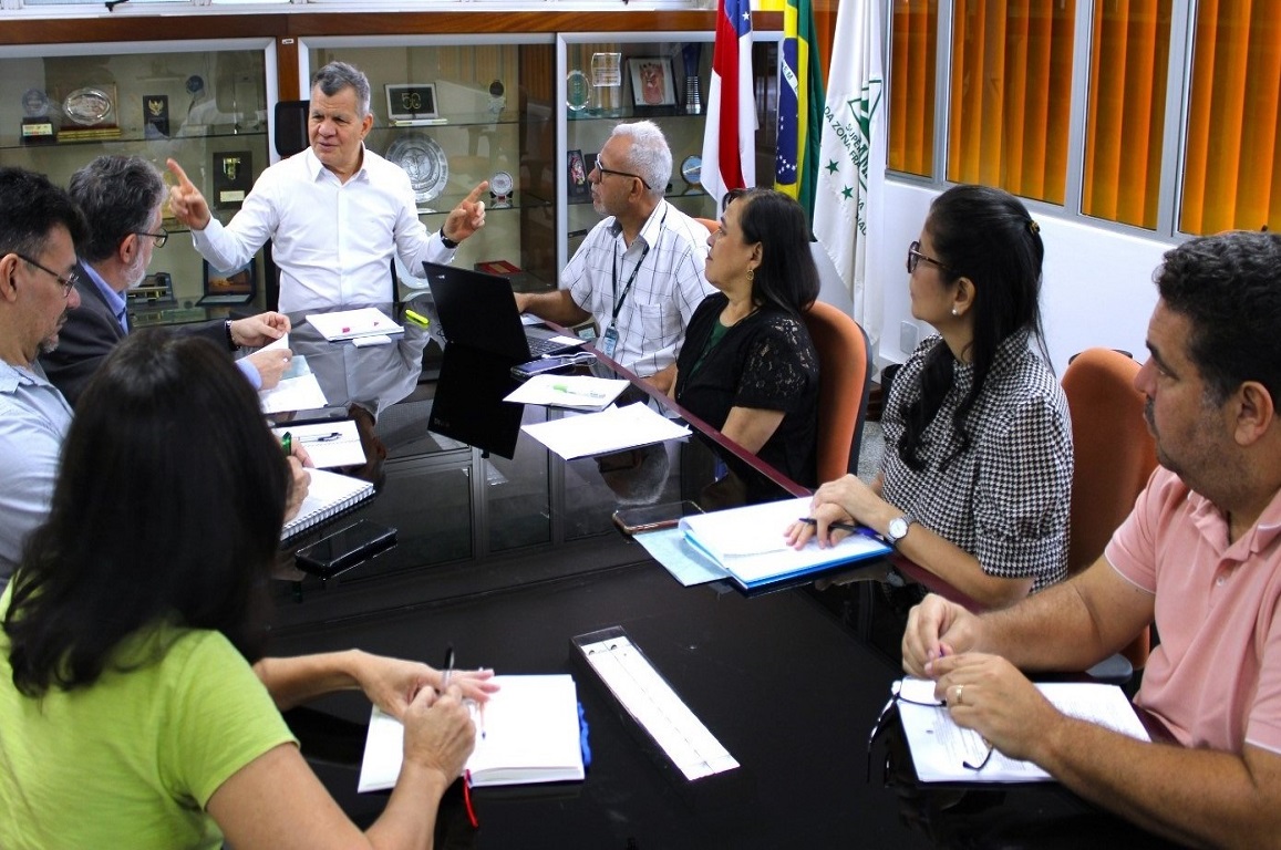 Reunião com a diretoria do Instituto Nacional de Pesquisas da Amazônia (Inpa) tratou de parceria e assuntos relacionados à regularização formal de cessão ou transferência das áreas do Instituto localizadas no Distrito Agropecuário da Suframa (DAS).
