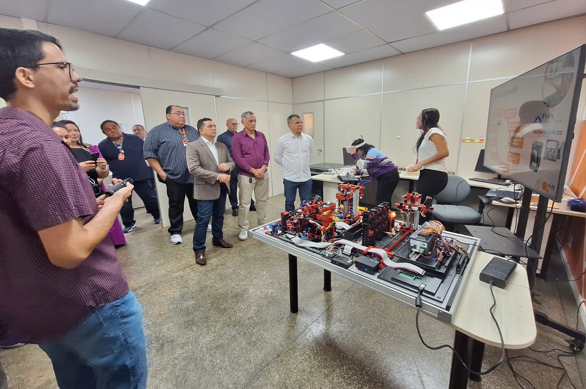 Projetos foram apresentados pela Universidade do Estado do Amazonas (UEA) à Suframa, durante visita realizada nesta segunda-feira (25), além de diversas soluções tecnológicas já desenvolvidas ou em desenvolvimento pela instituição.