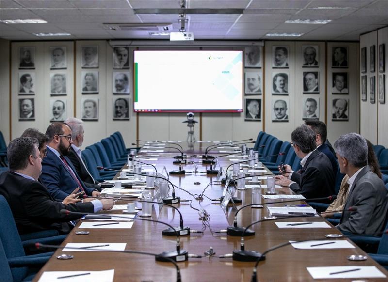 CNSP realiza reunião presencial em Brasília