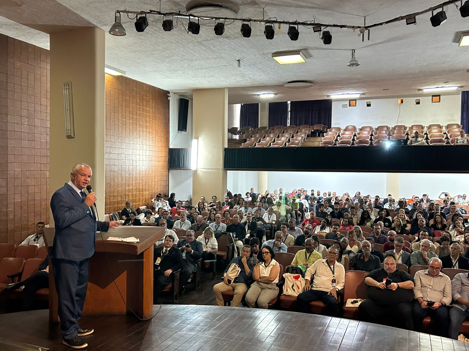 Chico Macena abre etapa carioca da II CNT e destaca importância do diálogo social