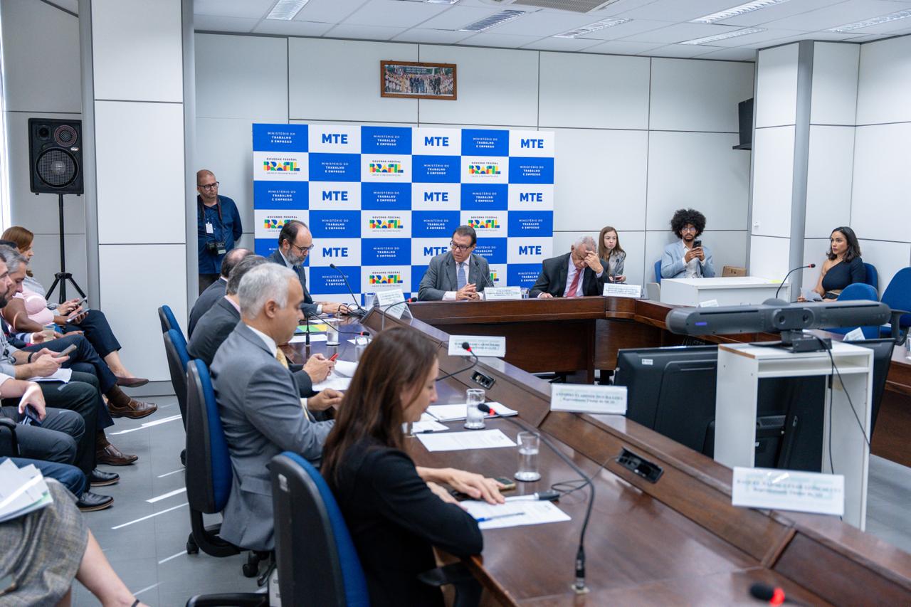 Conselho aprova uso do FGTS para saúde e amplia faixas de renda habitacional