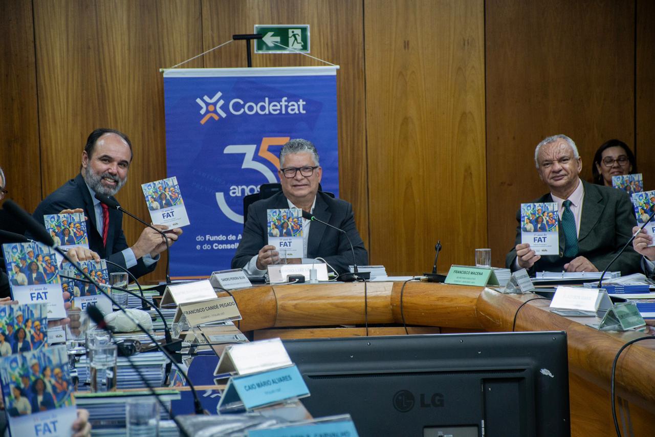 FAT terá orçamento de R$ 130 bilhões para fortalecer políticas de emprego e renda em 2027
