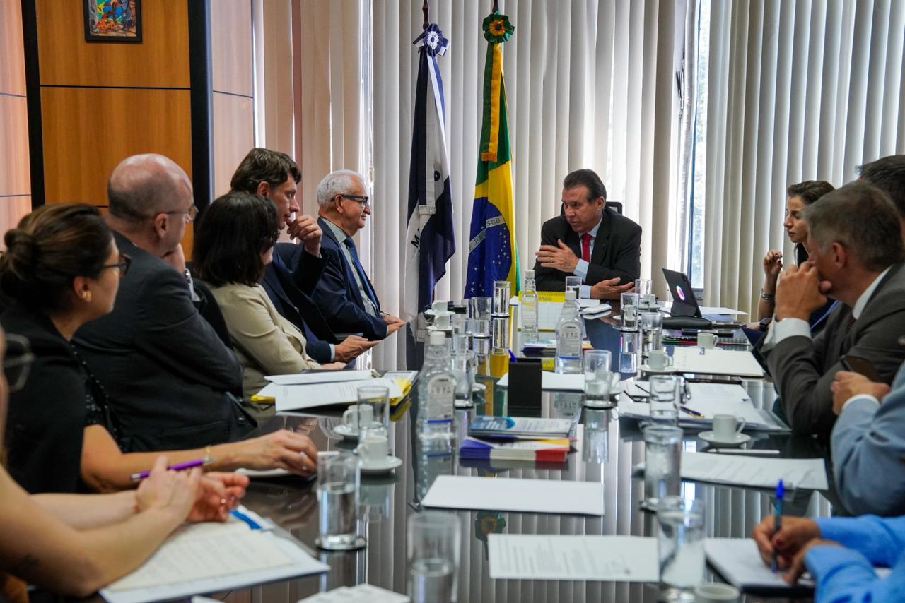 Governo do Brasil intensifica diálogo com setor do café para ampliar ações de trabalho decente