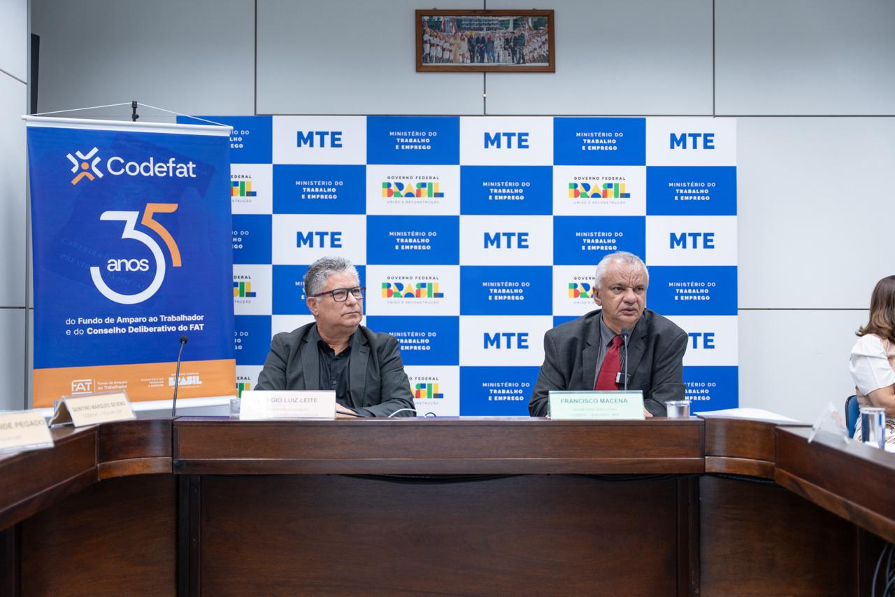 Codefat aprova calendário do Abono Salarial 2026 com estimativa de R$ 33,5 bilhões