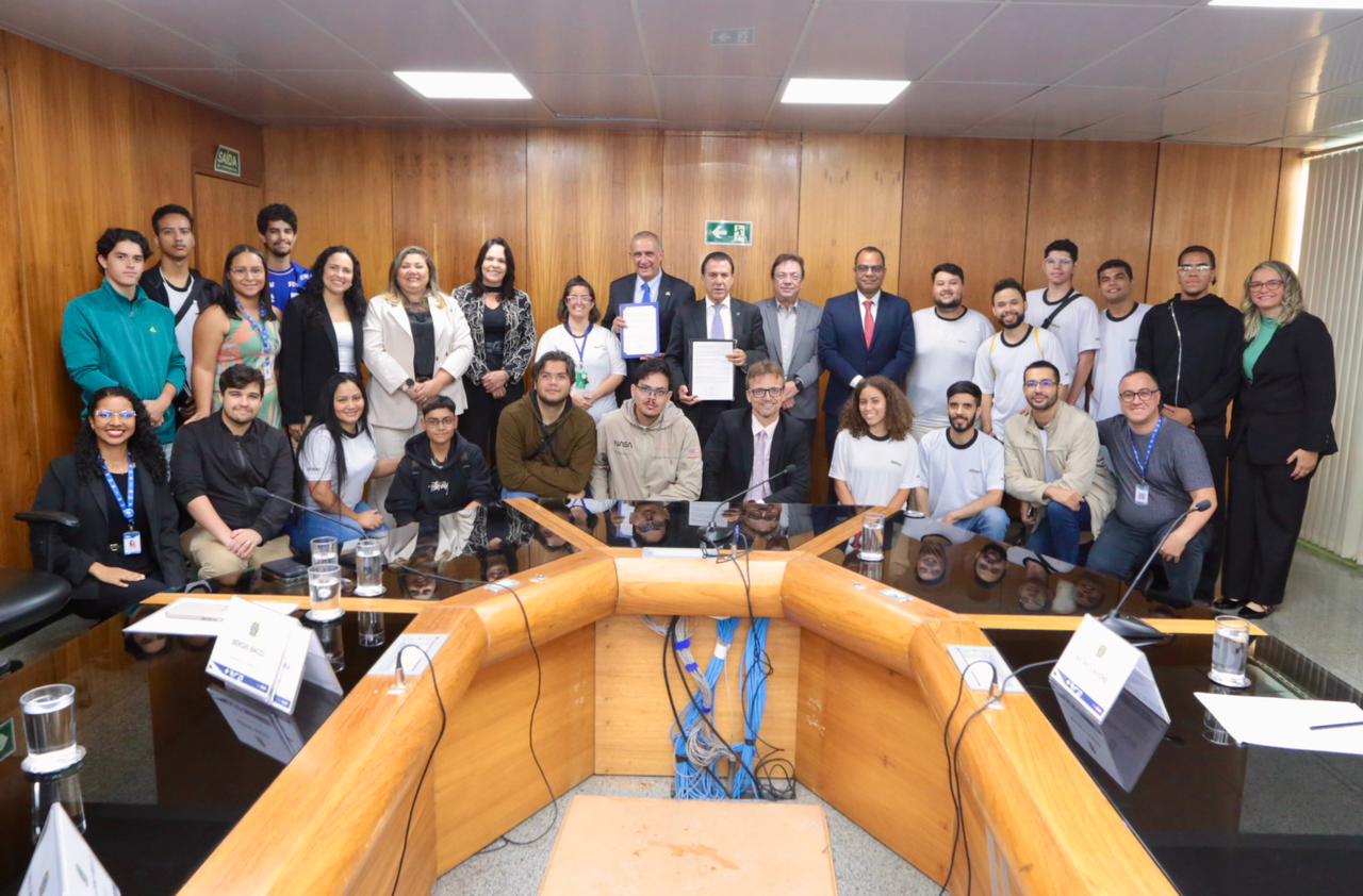 “Capacitar nossa mão de obra é fundamental para o Brasil avançar”, afirma Luiz Marinho