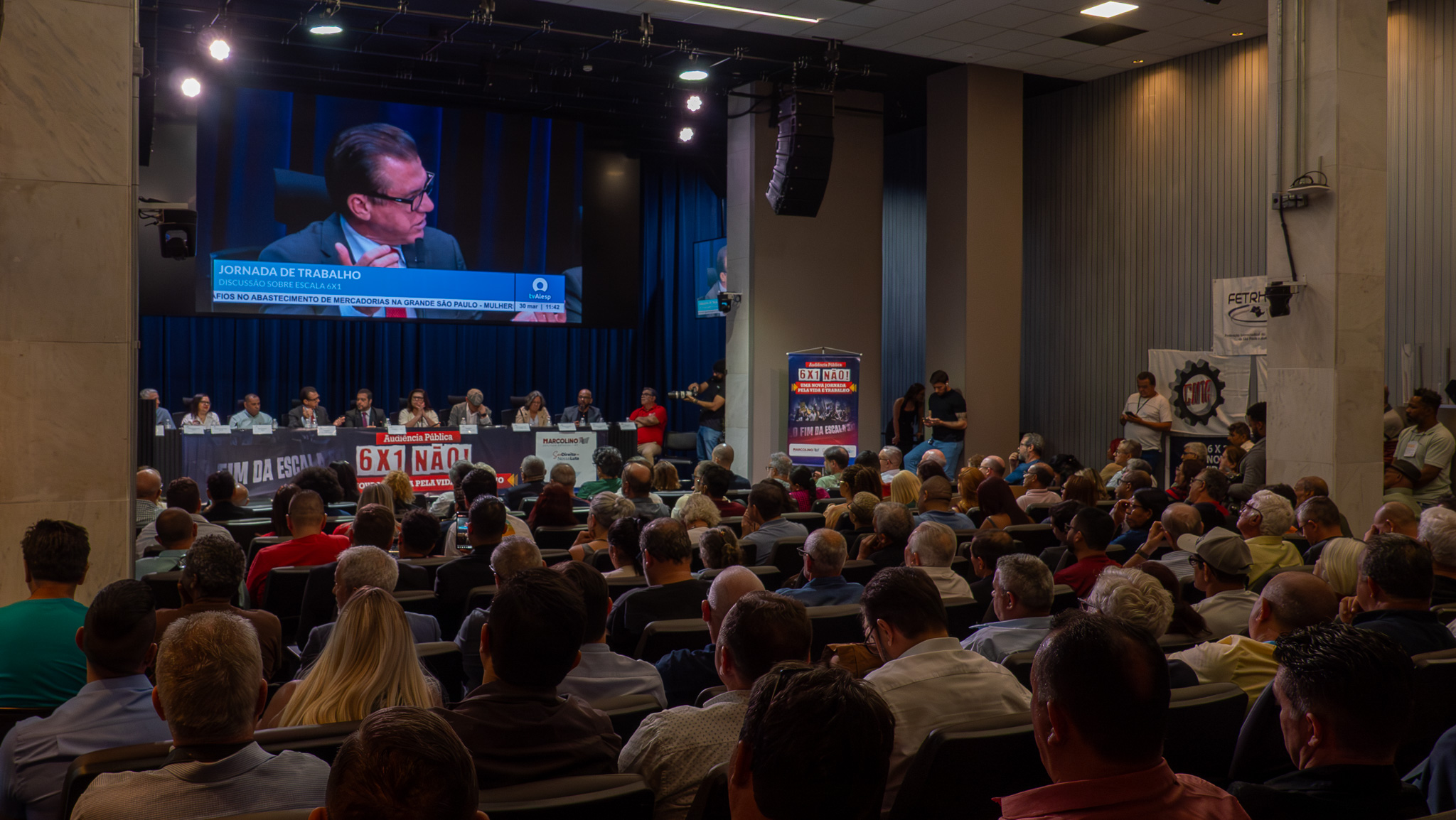 Luiz Marinho defende fim da escala 6x1 e jornada de 40 horas sem redução salarial