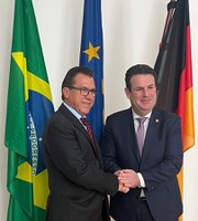 Brasil e Alemanha debatem políticas de trabalho e emprego na II Reunião de Consultas Intergovernamentais de Alto Nível, em Berlim