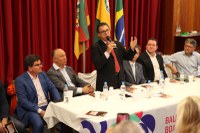 Luiz Marinho assina pacto com entidades gaúchas para assegurar trabalho decente no processo de terceirização