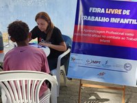 Ação retira 19 crianças e adolescentes do trabalho infantil em feira livre no ES