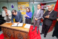 Ministério do Trabalho e Emprego reabre biblioteca Sérgio Buarque de Holanda