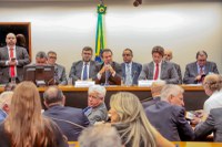 Luiz Marinho participa de audiência na Comissão do Trabalho do Congresso Nacional