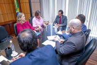 Ministro do MTE discute qualificação profissional para mulheres em Hortolândia em reunião