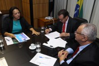 Luiz Marinho recebe representantes da Contraf-Brasil