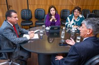 Brasil e Equador estudam cooperação técnica para geração de trabalho e renda