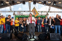 Ministro Luiz Marinho participa de ato nacional em defesa dos direitos trabalhistas e do serviço público