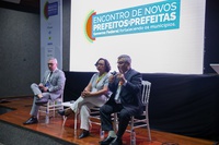 Economia Solidária como Caminho para o Desenvolvimento dos Municípios