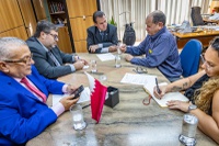 Ministro Luiz Marinho recebe representantes da CNM/CUT para discutir jornada de trabalho e políticas para o setor metalúrgico