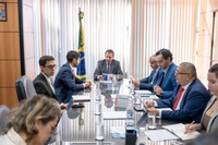 Ministro do Trabalho discute desafios da inserção juvenil no mercado de trabalho com representantes da OIJ