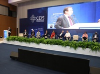 Ministro Luiz Marinho destaca avanço do desenvolvimento e criação de empregos com programas de reindustrialização da saúde